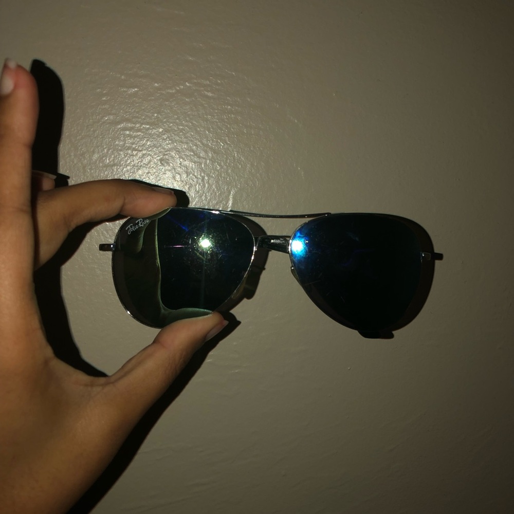 Authentic Folie Rose Shades